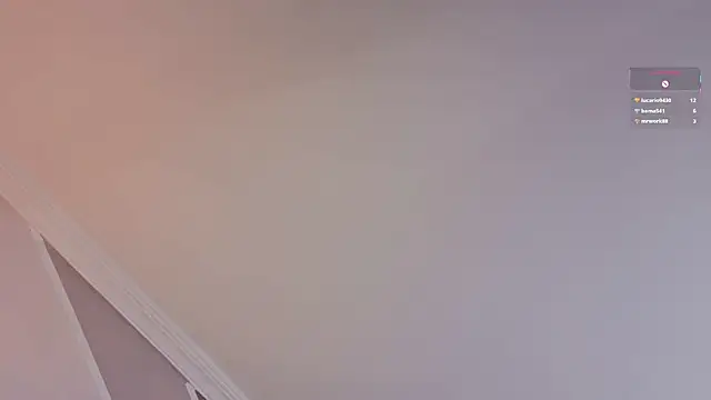 alaiaaddictのライブXXXチャット