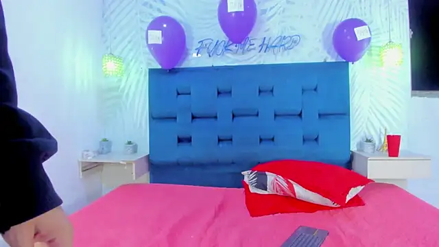 Adventurous_Boys Webcamshow