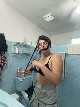 LaHijaDelPecado Chat XXX live