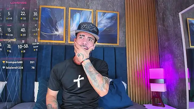 Lancelot_Benwick élő XXX-chatje