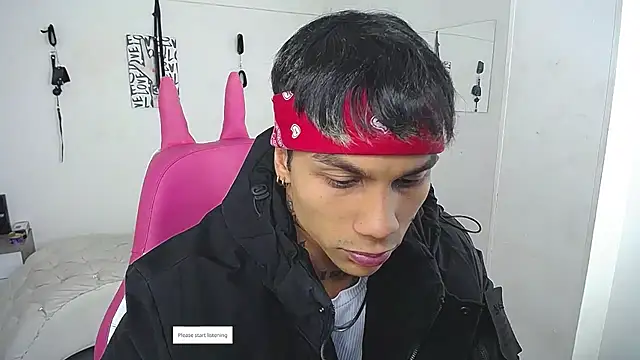 Chat +18 de Leonard_Price ao vivo