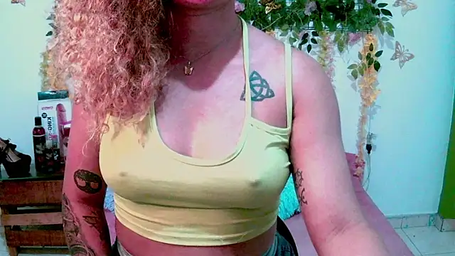 Crysrus Adlı Modelin Canlı XXX Sohbeti