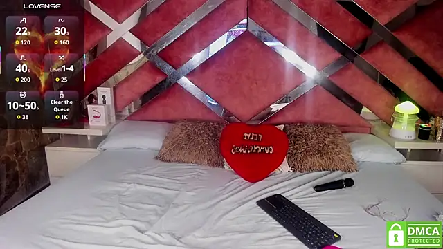 Lily_Queen30: απευθείας συνομιλία ΧΧΧ