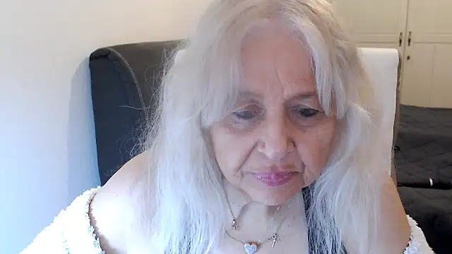 دردشة SusiLifeXXX الجنسية المباشرة