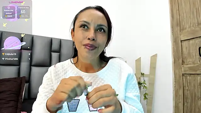 valeriasweet_: онлайн-секс-чат