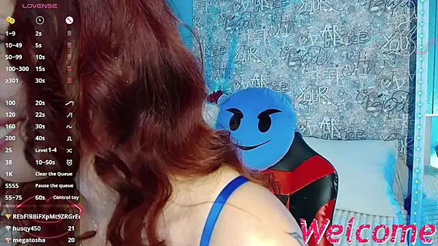 ElisaJane live XXX chat