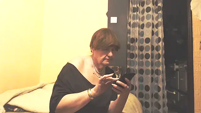 Chat +18 de MioritaHard ao vivo