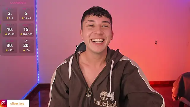 oliver_kyy live XXX chat