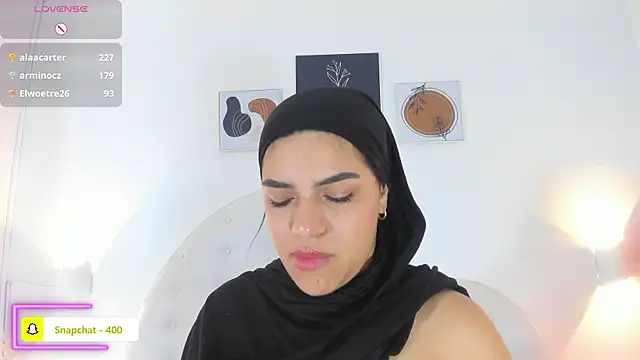 Umarani_'s Live XXX Chat