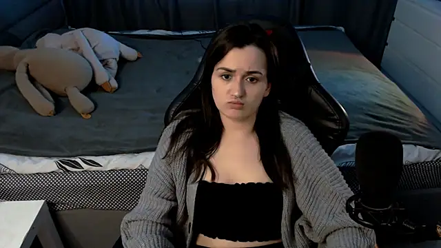 Chat +18 de KiraYammy ao vivo