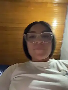 Chat XXX en directo de Alyha_Cortes