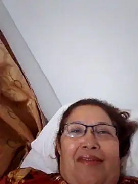 Czat XXX na żywo – Cessi50