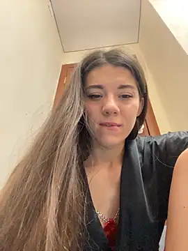 OnlyLeiLaのライブXXXチャット