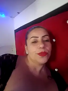 maynor_1998 Live XXX-Chat