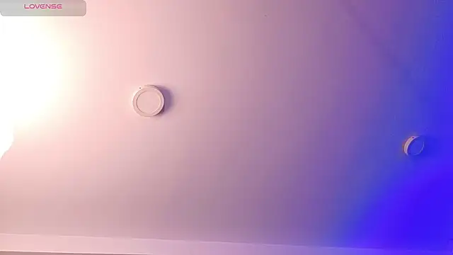 Онлайн чат XXX mandi4pole_