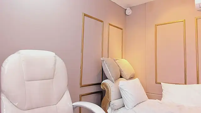 NahimiThompson – Live XXX-chat