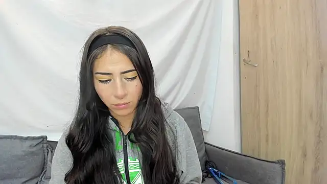 Czat XXX na żywo – Mhelanny2