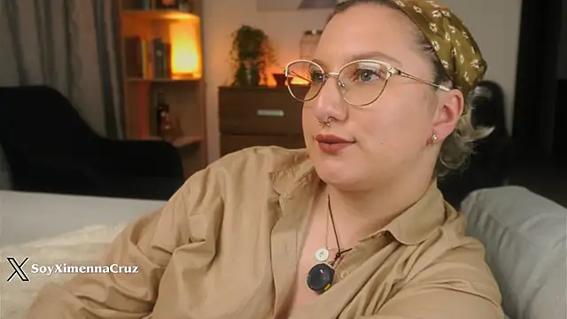 Czat XXX na żywo – Ximenna_Cruz