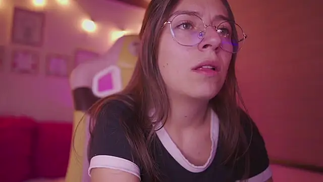 Czat XXX na żywo – milly_kenner