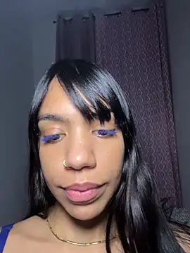 دردشة -Naomyy- الجنسية المباشرة