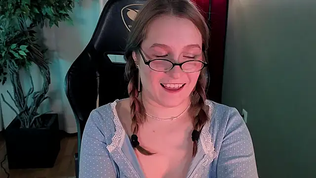 Chat XXX ao vivo de saint_trisha