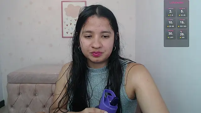 Irina_evans_s1 élő XXX-chatje