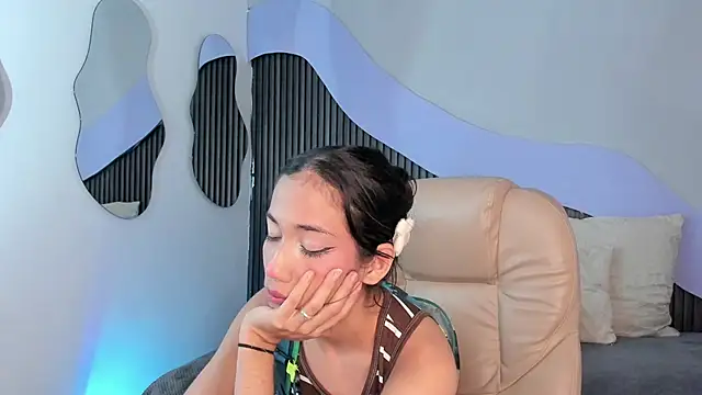 hot_little_bunny Obrolan Langsung XXX