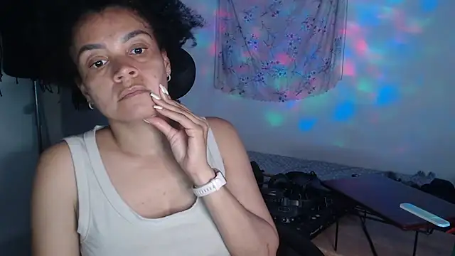 Chat XXX ao vivo de shayna_cute