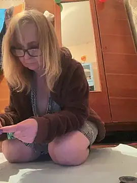 Irina2909@xh Pertunjukan Webcam