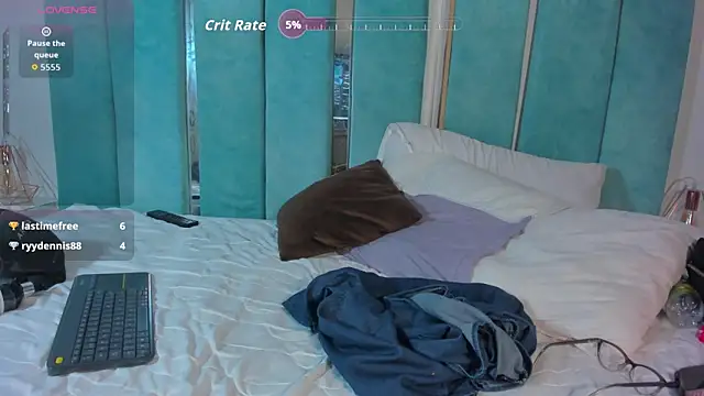 دردشة Keyla_Milf الجنسية المباشرة