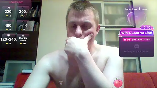 Matttthees live XXX chat