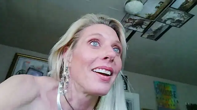 Glamazing Live XXX-Chat