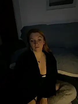 Czat XXX na żywo – Stoner_BarbieXX