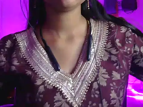 Show de Hot_khusi1 na webcam