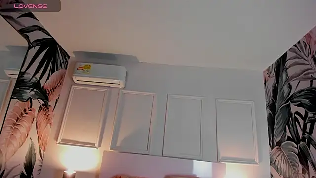 Chat +18 de Hada_Magica ao vivo