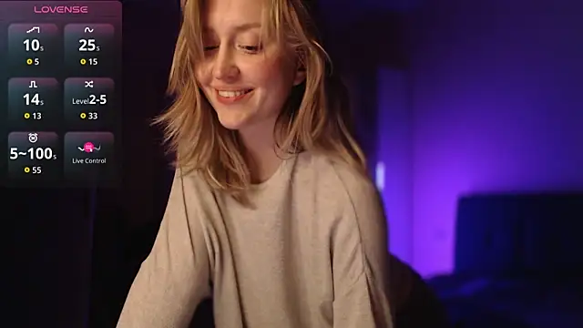 iilovetomatoes Live XXX-Chat