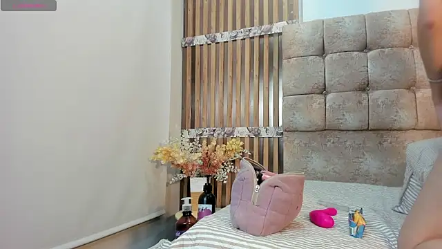 Miss-Sunnyn Live XXX chat