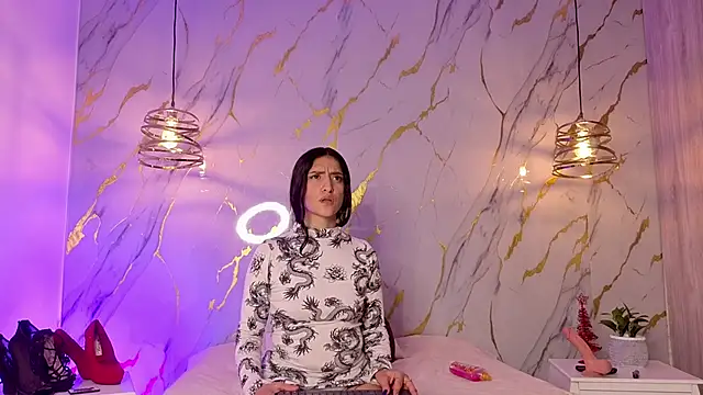 Scaarlettfox: онлайн-секс-чат