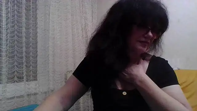 Show modela SilviaSky51 na web-kameri