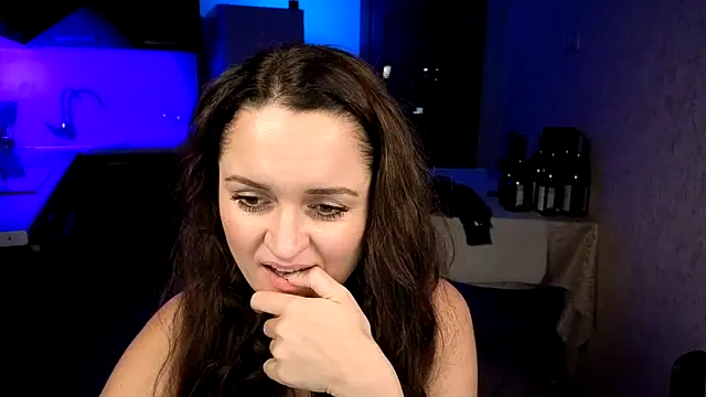 แชท XXX สดของ Cerann1