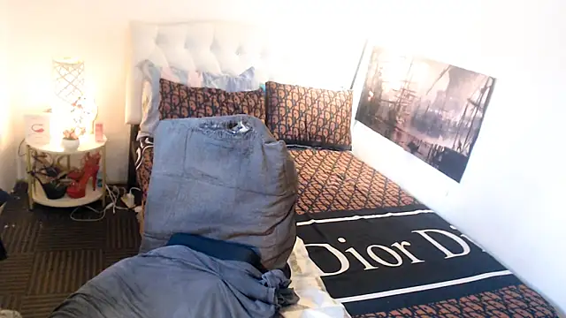 NinaDOM4CUM Pertunjukan Webcam