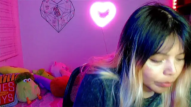 Chat XXX en directo de EllieMoonX