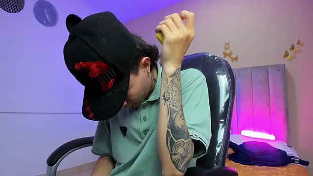 Nascary_Fox Chat XXX in diretta