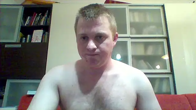 Matttthees Chat XXX live