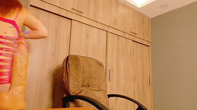 Chatroom XXX en direct de karen_brave