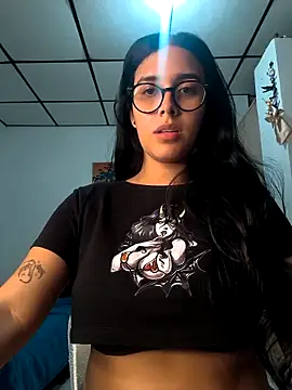 Annya-sweet élő XXX-chatje