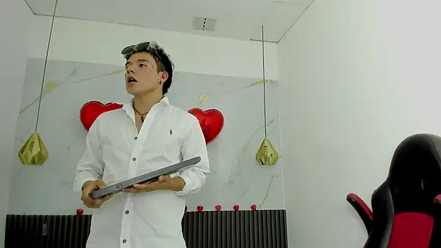 Chat XXX Live AndyFame1