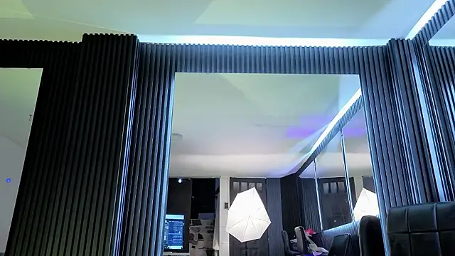 MiaaFarrel's Live XXX Chat