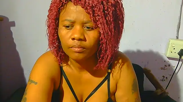 Augustine-Blooomxx live XXX chat