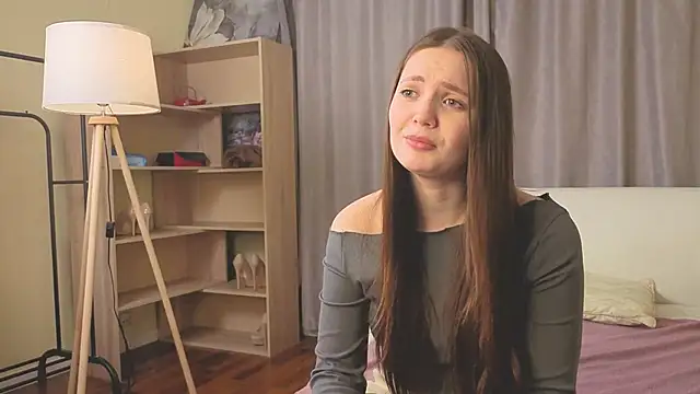 MyeshaKorsak Chat XXX live